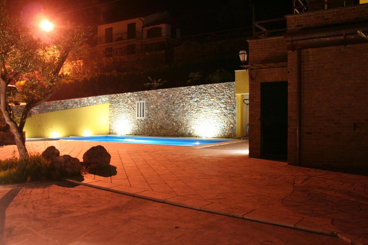 Villa Pina Magliolo Exterior foto